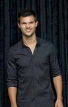 Taylor Lautner : taylor-lautner-1465683480.jpg