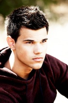 Taylor Lautner : taylor-lautner-1517599830.jpg