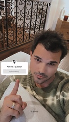 Taylor Lautner : taylor-lautner-1676600885.jpg