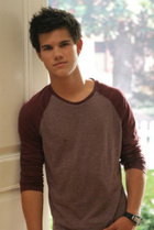 Taylor Lautner : taylor_lautner_1236552431.jpg