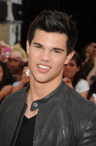 Taylor Lautner : taylor_lautner_1247032888.jpg