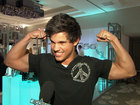 Taylor Lautner : taylor_lautner_1291571309.jpg