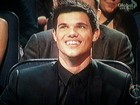 Taylor Lautner : taylor_lautner_1294587966.jpg