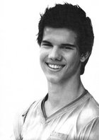 Taylor Lautner : taylor_lautner_1295477443.jpg