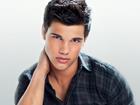 Taylor Lautner : taylor_lautner_1307609446.jpg