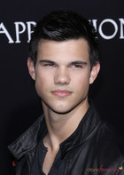 Taylor Lautner : taylor_lautner_1310836510.jpg