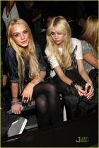 Taylor Momsen : TI4U_u1259974927.jpg