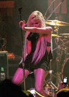 Taylor Momsen : taylor-momsen-1333572499.jpg