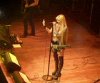 Taylor Momsen : taylor-momsen-1333648129.jpg