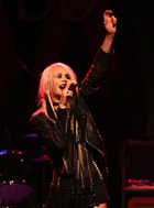 Taylor Momsen : taylor-momsen-1333648995.jpg