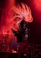 Taylor Momsen : taylor-momsen-1333906165.jpg