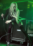 Taylor Momsen : taylor-momsen-1335808326.jpg