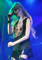 Taylor Momsen : taylor-momsen-1335808582.jpg