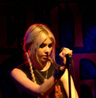 Taylor Momsen : taylor-momsen-1339623808.jpg