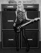 Taylor Momsen : taylor-momsen-1378060056.jpg