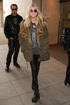 Taylor Momsen : taylor-momsen-1395919558.jpg