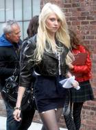 Taylor Momsen : taylor_momsen_1254266017.jpg