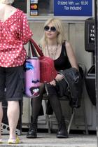 Taylor Momsen : taylor_momsen_1278269202.jpg