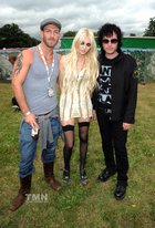 Taylor Momsen : taylor_momsen_1282583541.jpg