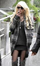 Taylor Momsen : taylor_momsen_1287554488.jpg