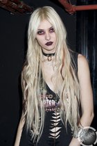 Taylor Momsen : taylor_momsen_1290882658.jpg