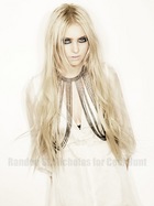 Taylor Momsen : taylor_momsen_1308241657.jpg