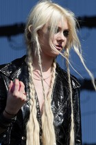 Taylor Momsen : taylor_momsen_1308241683.jpg