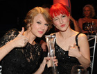 Taylor Swift : TI4U1384010374.jpg