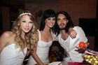 Taylor Swift : TI4U_u1256504499.jpg