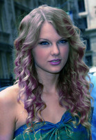Taylor Swift : taylor-swift-1345212758.jpg