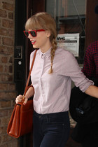 Taylor Swift : taylor-swift-1364590095.jpg