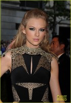 Taylor Swift : taylor-swift-1367949249.jpg