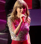 Taylor Swift : taylor-swift-1373059546.jpg