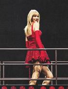 Taylor Swift : taylor-swift-1377715000.jpg