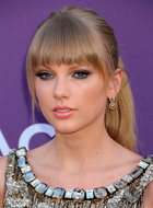 Taylor Swift : taylor-swift-1397133922.jpg