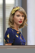Taylor Swift : taylor-swift-1398623447.jpg