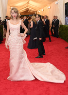 Taylor Swift : taylor-swift-1399486946.jpg