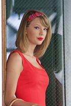 Taylor Swift : taylor-swift-1401206191.jpg