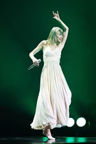 Taylor Swift : taylor-swift-1401723159.jpg