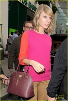 Taylor Swift : taylor-swift-1413047219.jpg