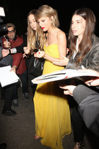 Taylor Swift : taylor-swift-1421517445.jpg