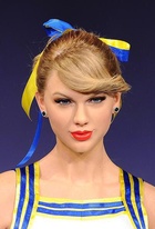 Taylor Swift : taylor-swift-1423615501.jpg
