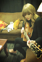 Taylor Swift : taylor-swift-1426019342.jpg
