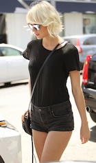 Taylor Swift : taylor-swift-1462223418.jpg