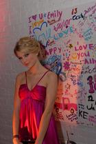 Taylor Swift : taylor_swift_1200954797.jpg