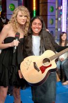 Taylor Swift : taylor_swift_1204637862.jpg