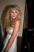 Taylor Swift : taylor_swift_1207411724.jpg