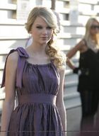 Taylor Swift : taylor_swift_1209423805.jpg