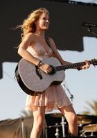 Taylor Swift : taylor_swift_1209927944.jpg