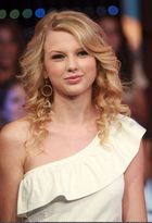 Taylor Swift : taylor_swift_1213665940.jpg